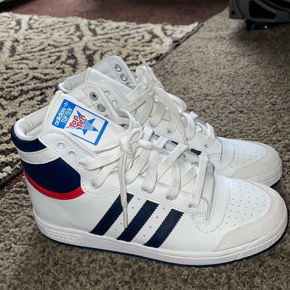 Adidas top tens brand new